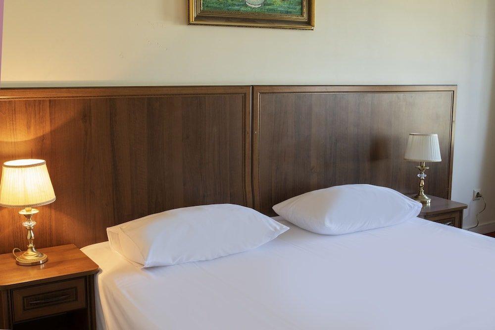 Klub Sosnowy Hotel Warsaw Luaran gambar